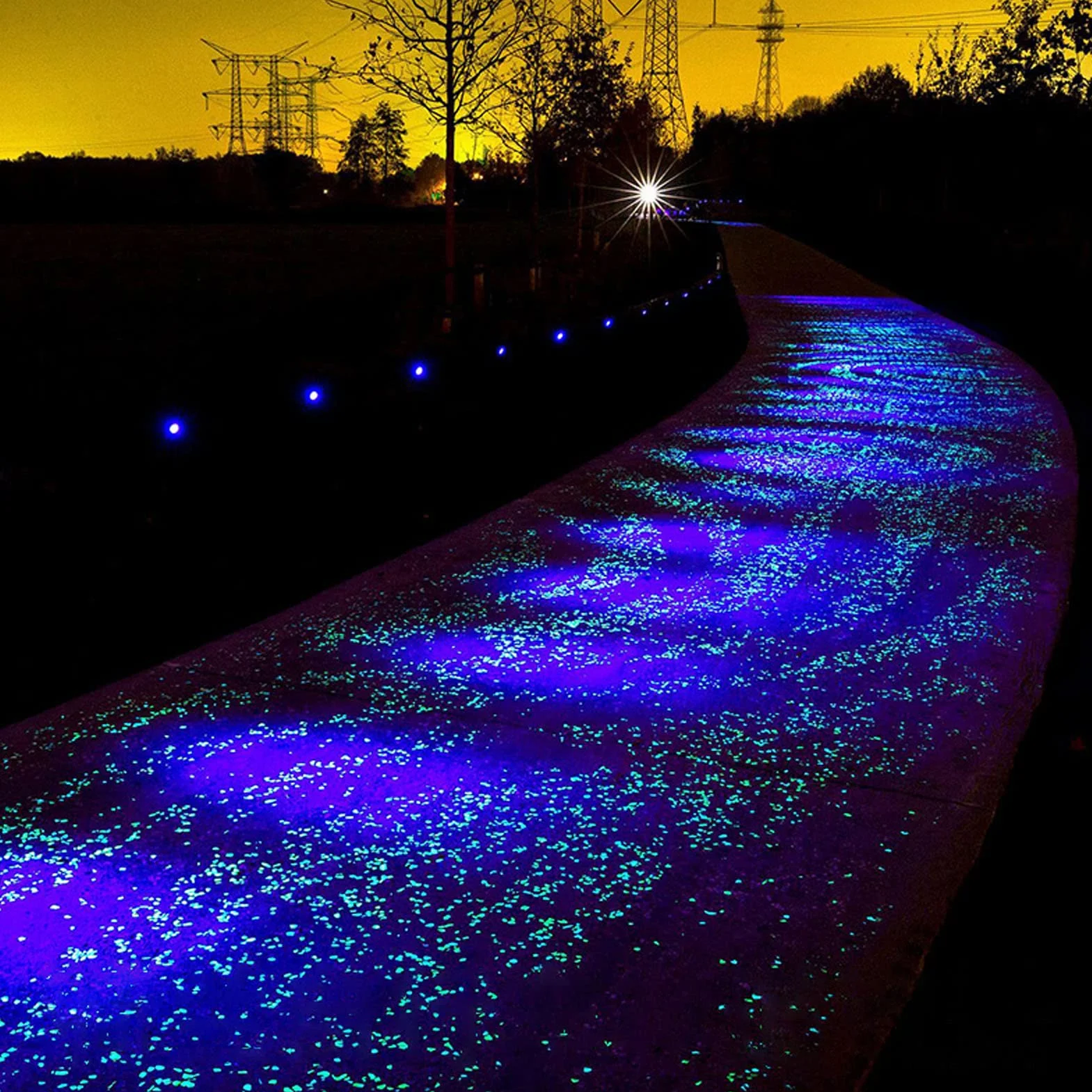 Wystrój Ogrodu Kamyczki, świecące w Ciemności Skały Ogrodowe Zewnętrzne świecące Kamienie Kolorowe Fluorescencyjne świecące Kamyki do Ciemnego Ogrodu na Dziedzińcu(Biały)