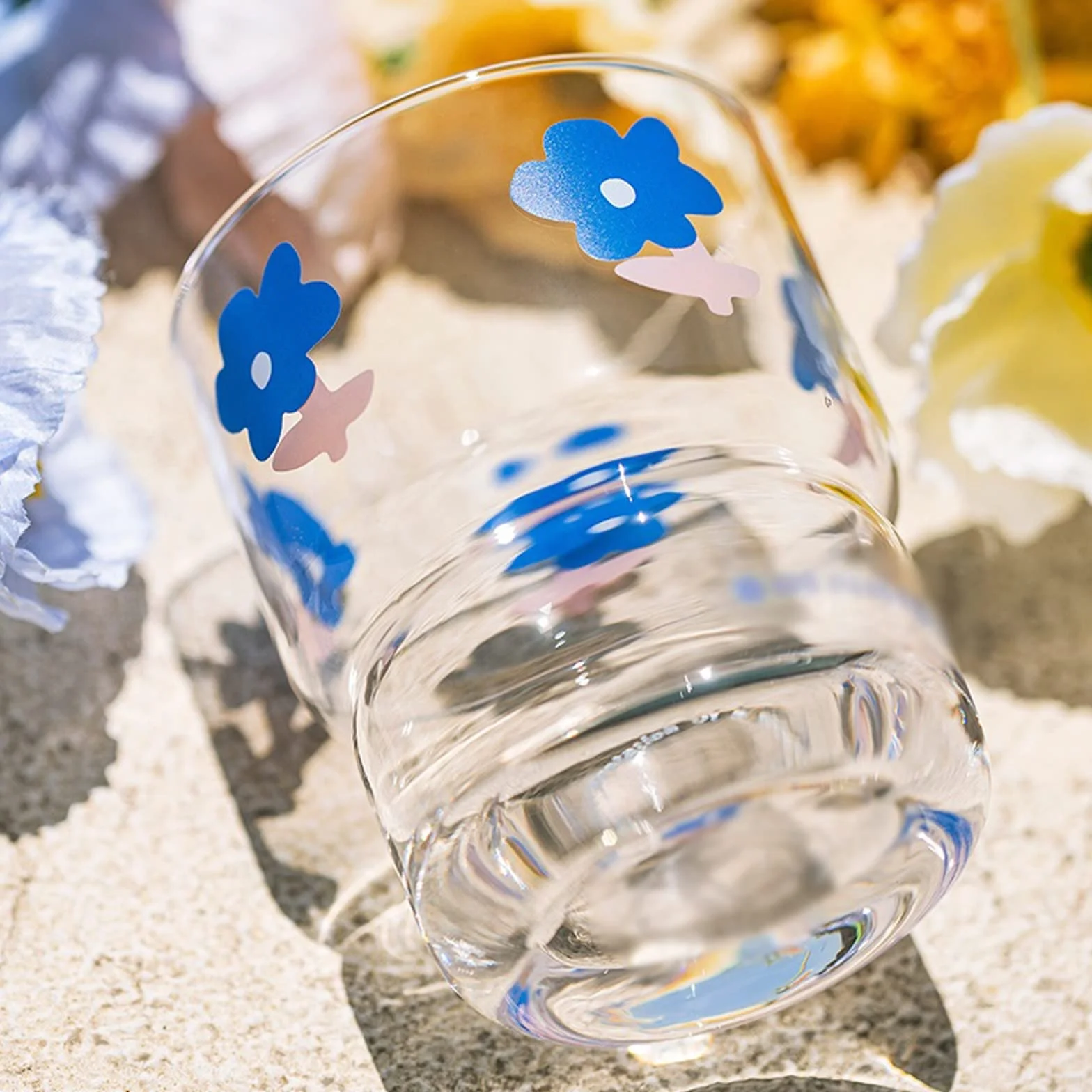 Szklanki do wody 300 ml Śliczne szklanki do picia Kwiatowy szklany kubek Kubki do picia soku Home Party Koktajl Kubek na wodę Kreatywne szklane kubki Szklane kubki (Kolor: D) (1)