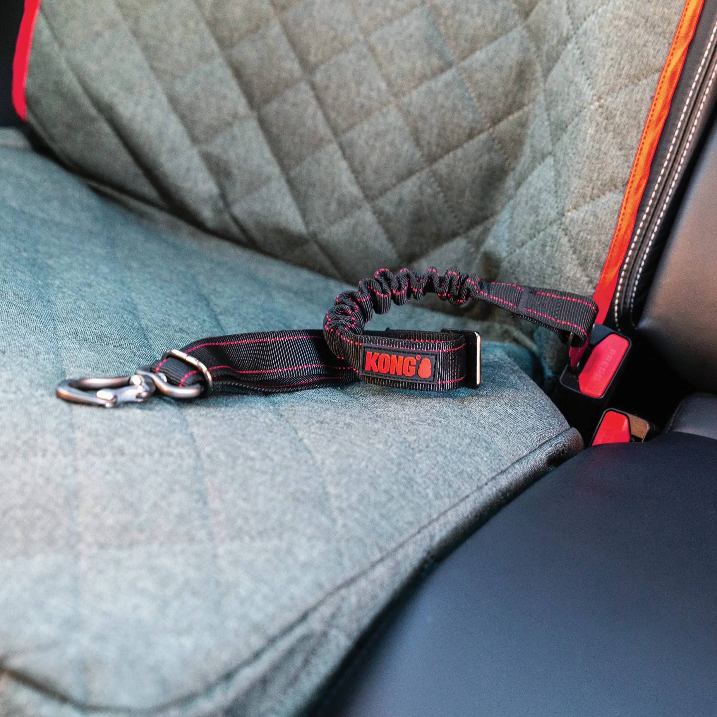 KONG Deluxe Swivel Tether czarny czerwony bardzo duży