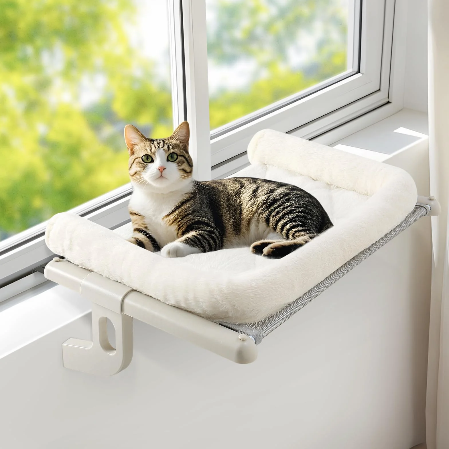 GUUSII HOME Hamak dla kota na okno Podwyższone legowisko parapetowe Wiszące posłanie dla dużych kotów Mocowanie bez wierlenia Można prać w pralce Nośność 18 kg 63x38 cm (biały, L)