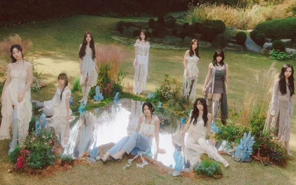 Twice with You-th 13th mini album wersja standardowa płyta CD + plakat z listami + fotoksiążka + fotokartka + 3 zdjęcia + film fotokarta + naklejka + śledzenie uszczelnione TWC (zestaw