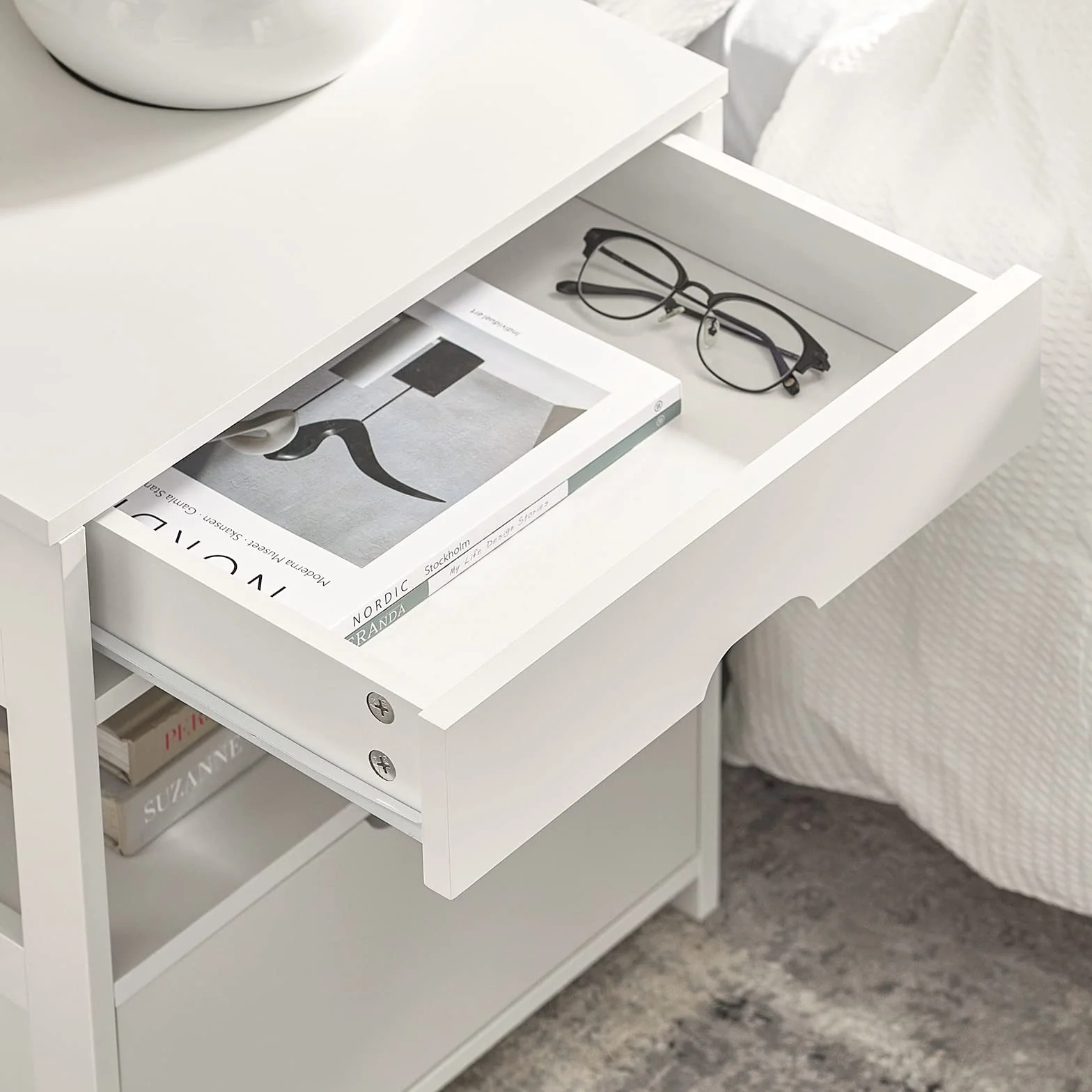 SoBuy Stolik Nocny z 2 Szufladami i Półką, Stoliczek do Sypialni - Nowoczesny Mebel do Przechowywania S45 x G38 x W55 cm Biały FRG258-II-W