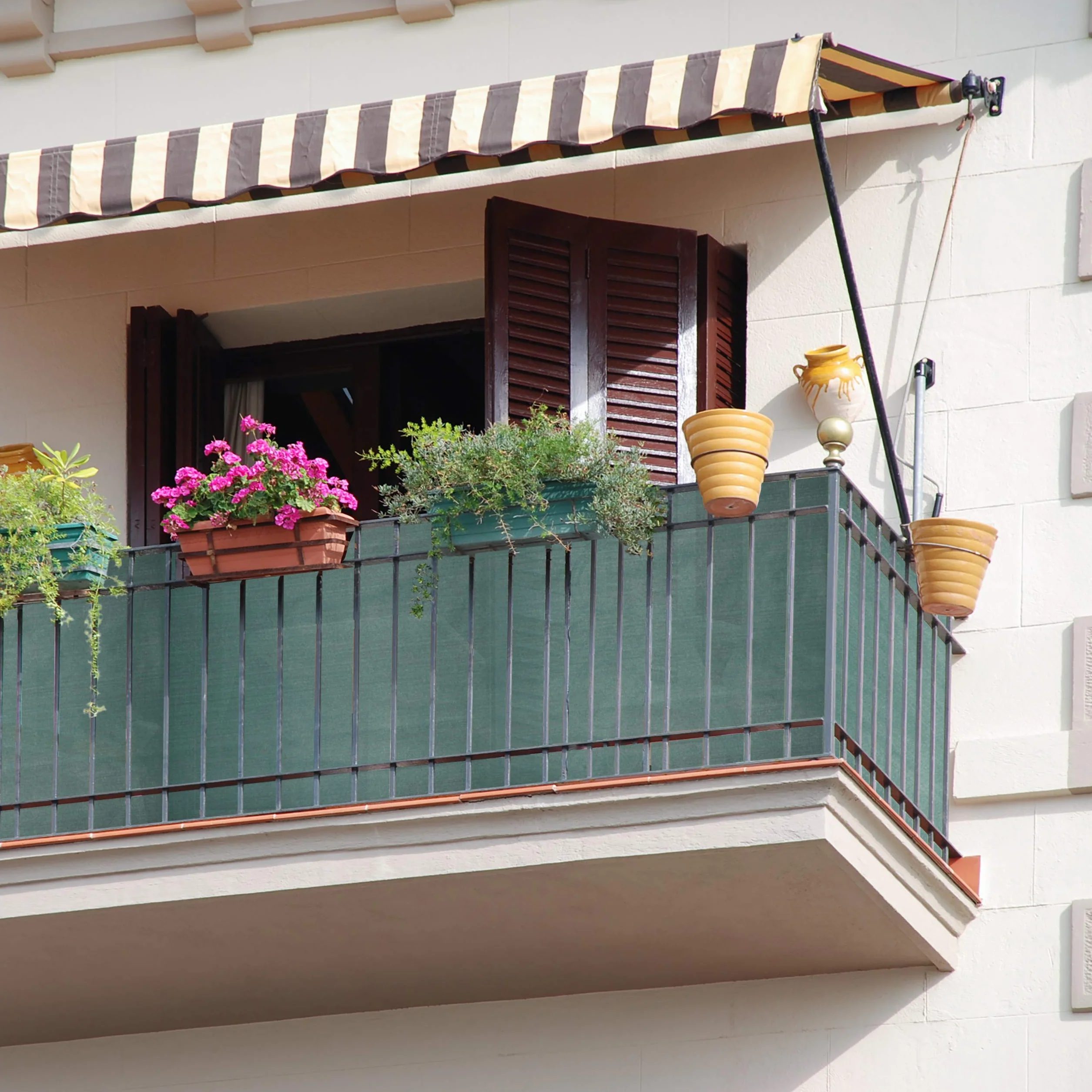 Relaxdays Osłona ogrodzeniowa, osłona prywatności dla balustrady, tkanina HDPE, odporna na UV, 1,5 x 10 m, zielona