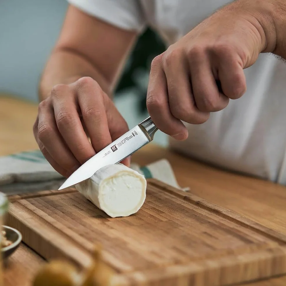 ZWILLING 31070-101-0 FOUR STAR nóż do obierania, 10 cm, srebrny/czarny