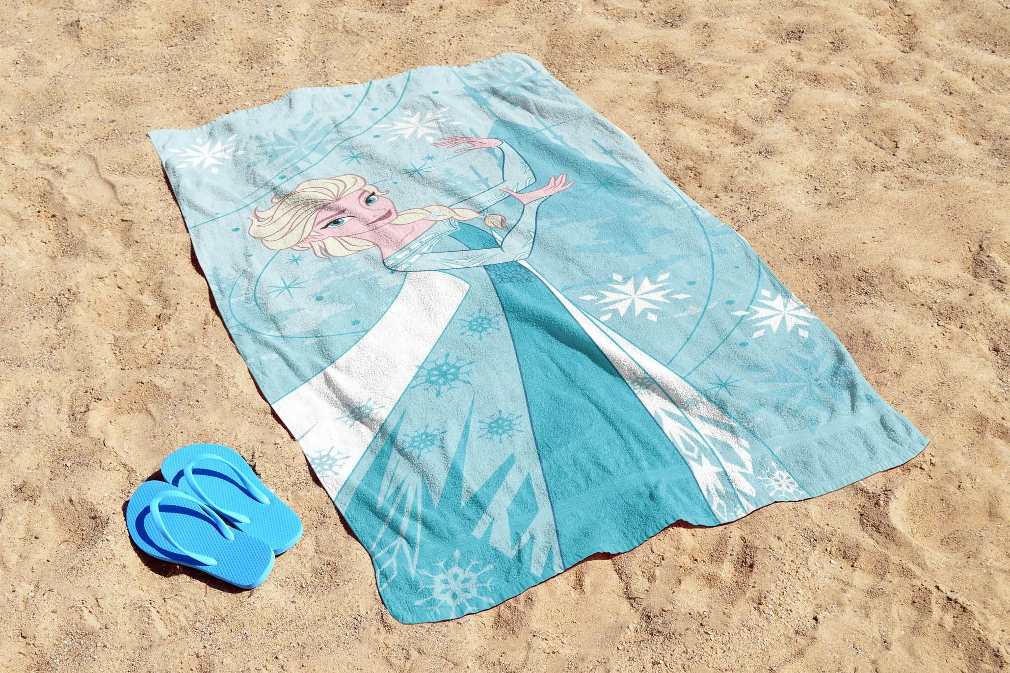 Jay Franco Ręcznik plażowy dla dzieci Disney Frozen 100% bawełna – 71 x 147 cm Super miękki ręcznik kąpielowy, basenowy i podróżny, oficjalny produkt licencjonowany, niebieski