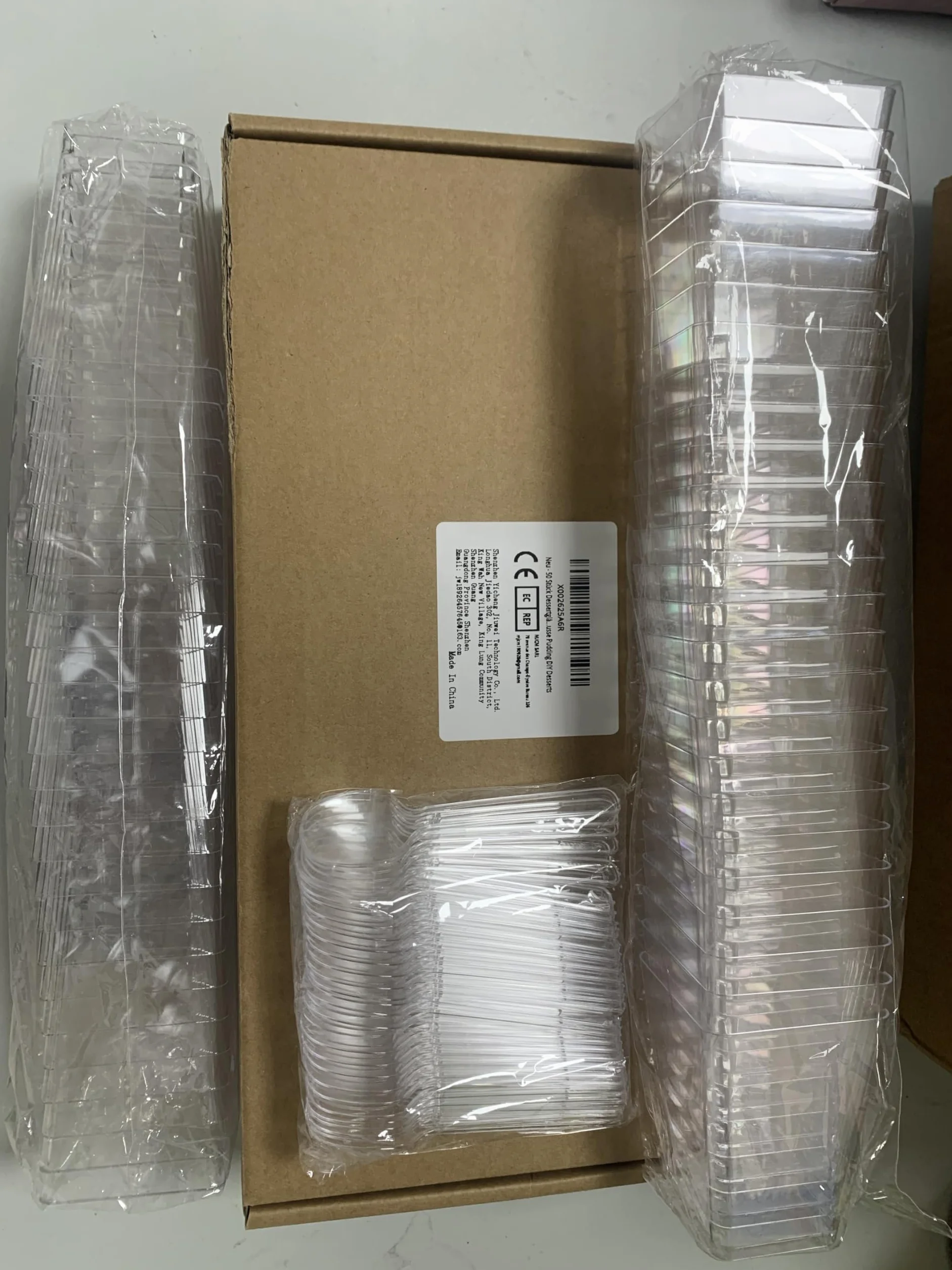 50 sztuk szklanek deserowych z tworzywa sztucznego, kubki deserowe wielokrotnego użytku, kubki deserowe z tworzywa sztucznego, 5 oz/160 ml, z łyżeczkami, przezroczyste miseczki deserowe na