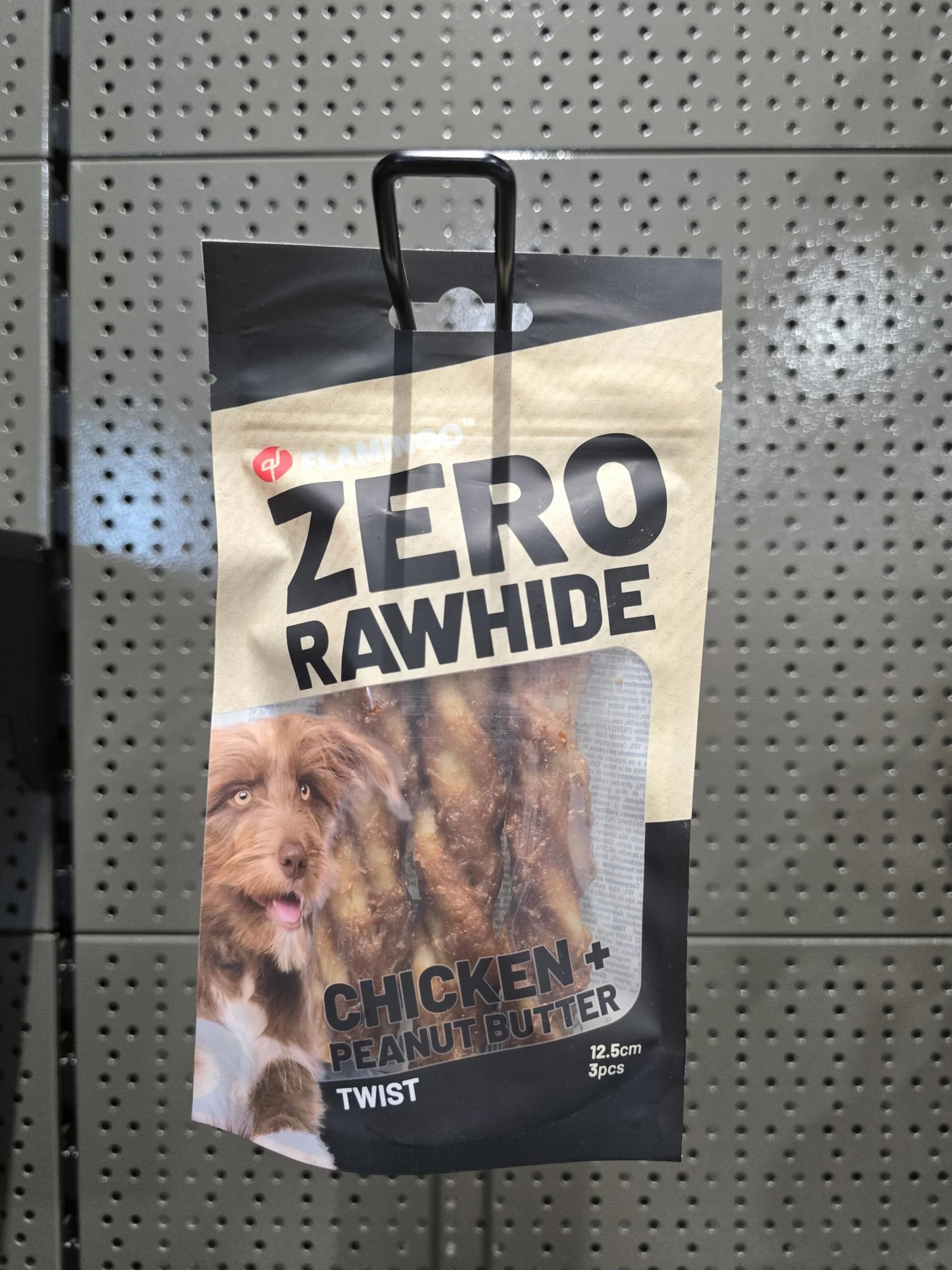 Flamingo Przysmaki - Zero Rawhide - dla łatwiejszego trawienia - Twist z kurczakiem i masłem orzechowym - 3 sztuki po 12,5 cm, 40 gr.
