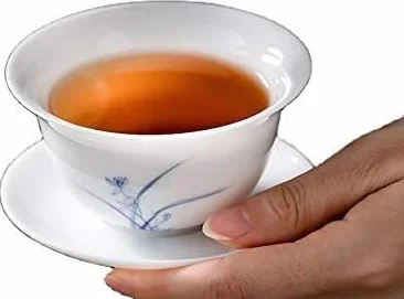 Herbata herbaty， Miski, ręcznie malowana biała porcelana pokryta miską zestaw filiżanek do herbaty domowa miska pojedyncza ceramiczna na trzy talenty kung fu mała