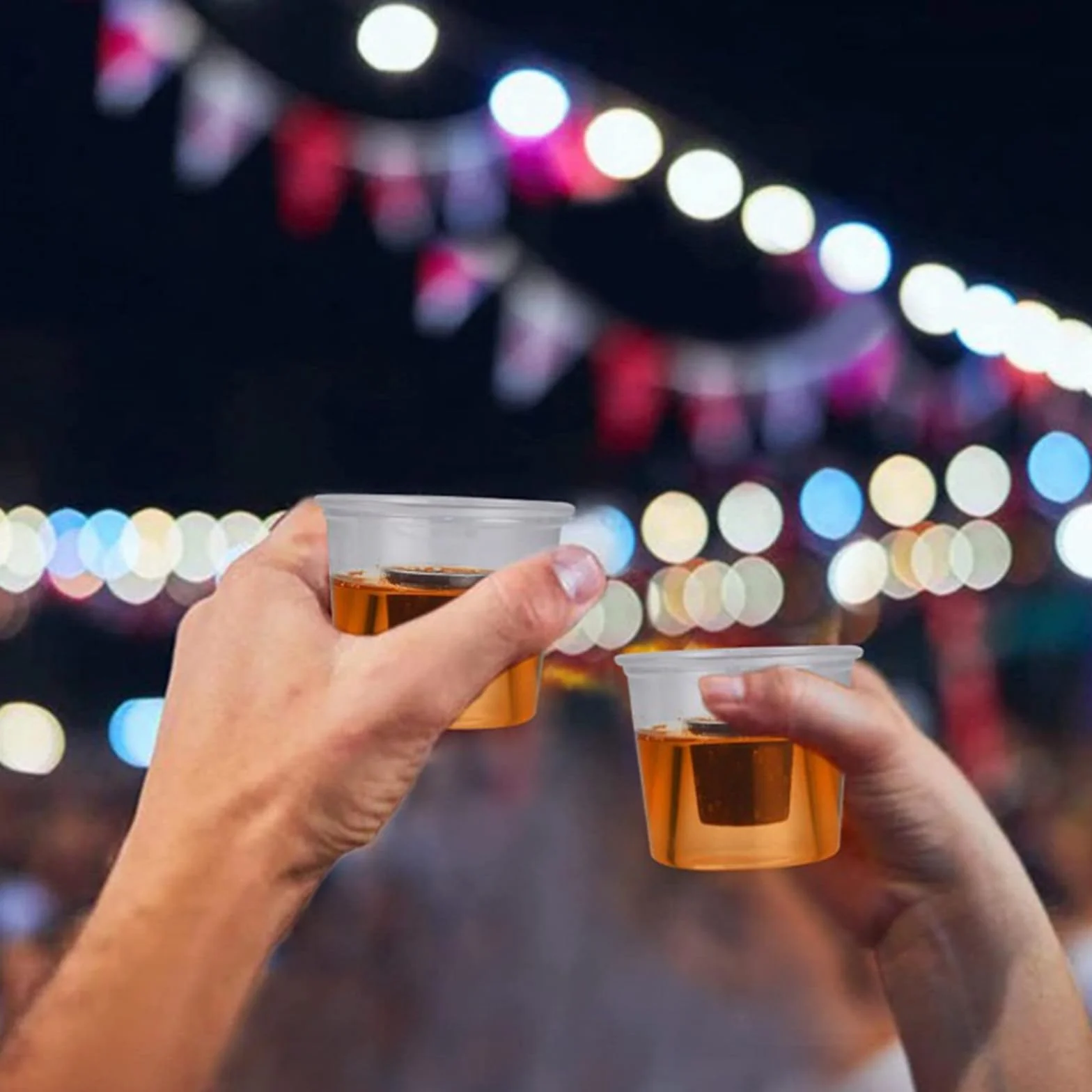 ELDTEC 100x Kieliszki do shotów Jager Bomb - 50-100ml Plastikowe kubki wielokrotnego użytku - Przezroczyste kieliszki do shotów - Opakowanie 100 sztuk
