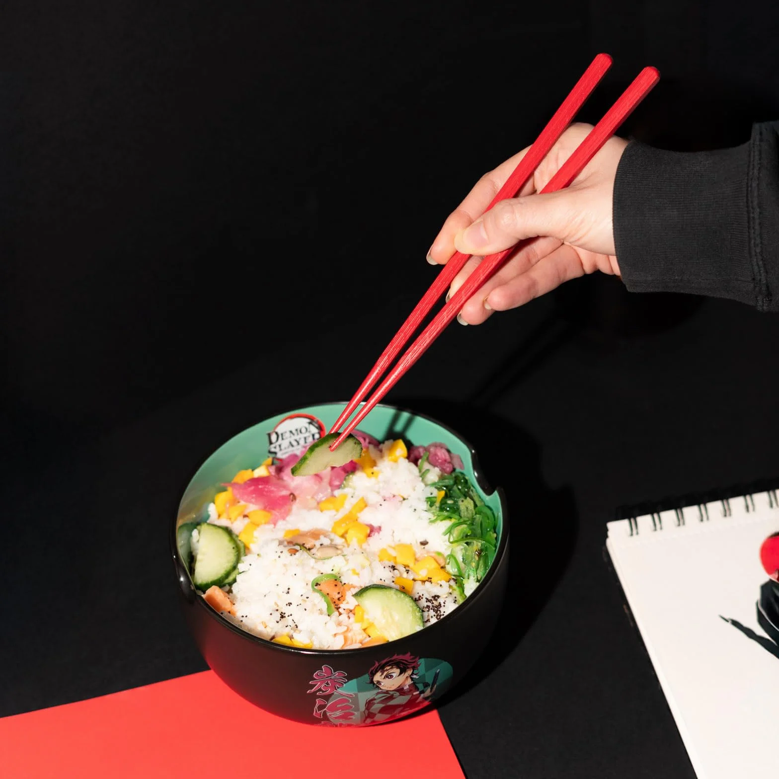 Grupo Erik Ramen Bowl Set With Chopsticks - Demon Slayer Manga Gifts | 31.7 oz - 900 ml, 6.5 x 3.5 inches - 16.4 x 9 cm Noodle Bowl With Chopsticks | Demon Slayer Merch