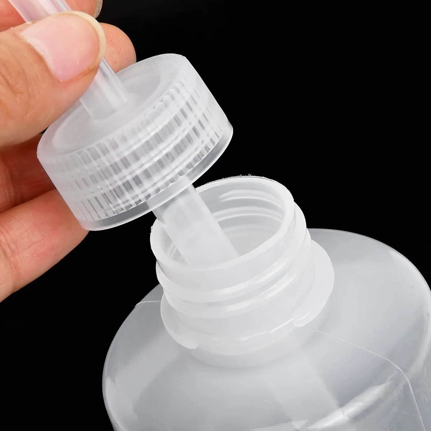 LATRAT Zestaw 2 plastikowych konewek, bezpiecznych butelek do czyszczenia przezroczystych butelek do ogrodnictwa, nawadniania roślin, laboratorium (250 ml)