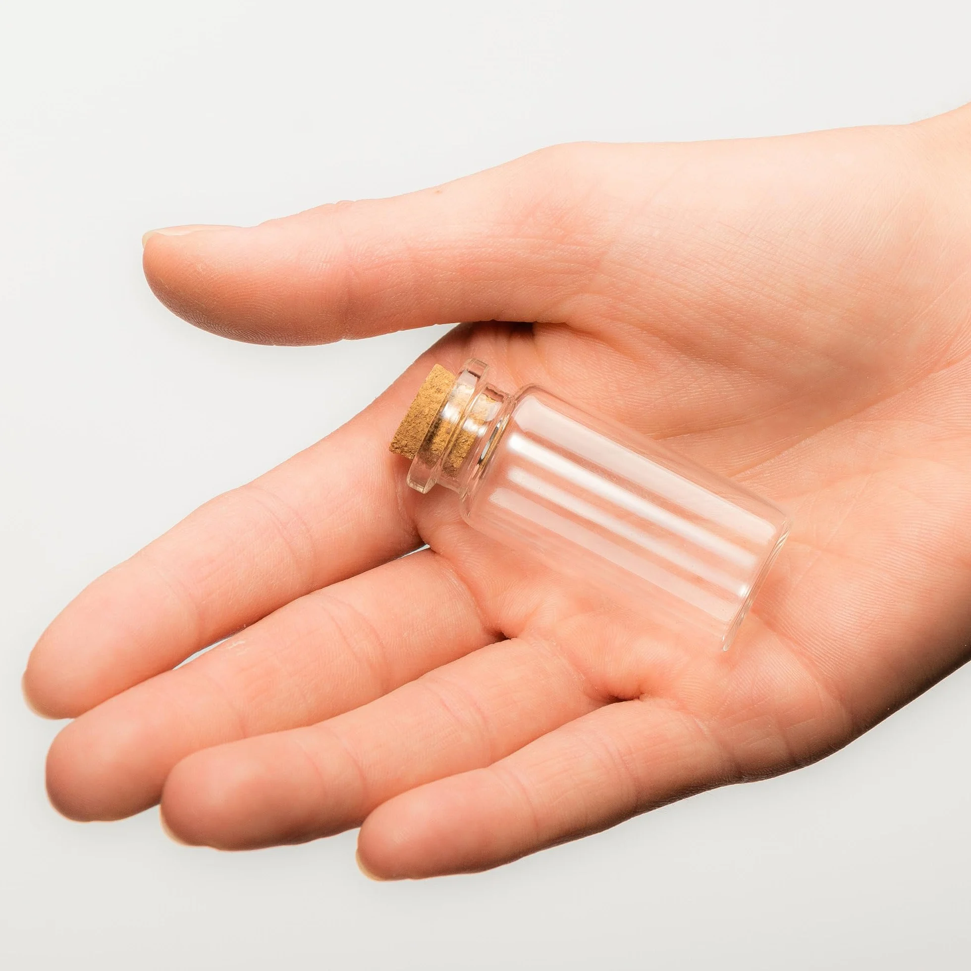 COM-FOUR® 30x sloiczki na przyprawy 10ml z korkiem, zestaw mini szklanych buteleczek, zestaw kieliszków upominkowych, przechowywanie olejków, przypraw, ziól lub herbaty (030 sztuk)