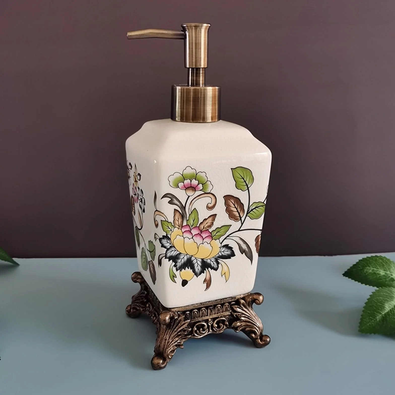 Ceramiczny dozownik balsamu, dozownik odżywki do szamponu, mydło do mycia ciała, spersonalizowane butelki z dozownikiem, do blatu łazienkowego (biały kwiatowy)