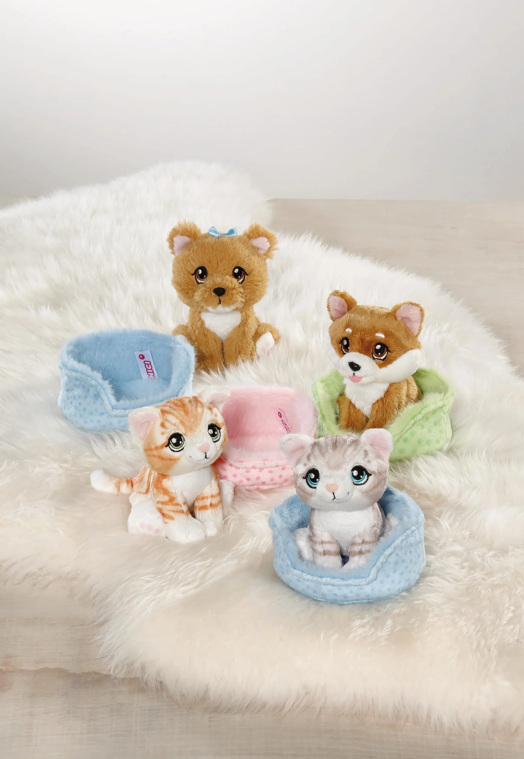 NICI 61941 Kot w rude pręgi w koszyczku, miękki pluszak, urocza maskotka do przytulania i zabawy, świetny pomysł na prezent dla dzieci i dorosłych, 12 cm, czerwony