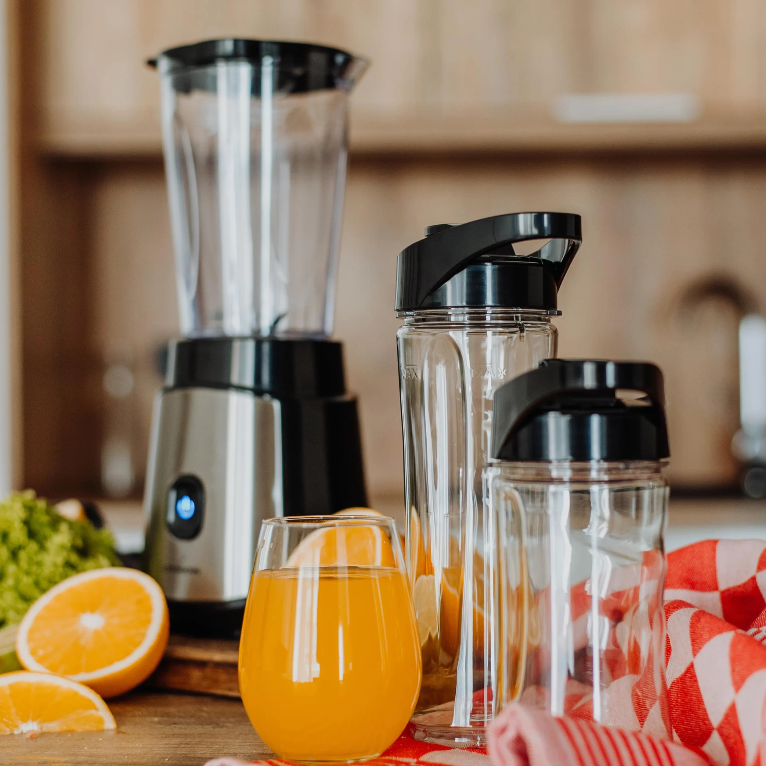 Lehmann Blender kielichowy Smoofit, blender do Smoothie 1200W, kielichowy, tworzywowy,mocny, dwa bidony do koktajli, przenośny, 1000 ml/ 570 ml/ 400 ml, pulsacyjne rozdrabnianie, łatwe czyszczenie
