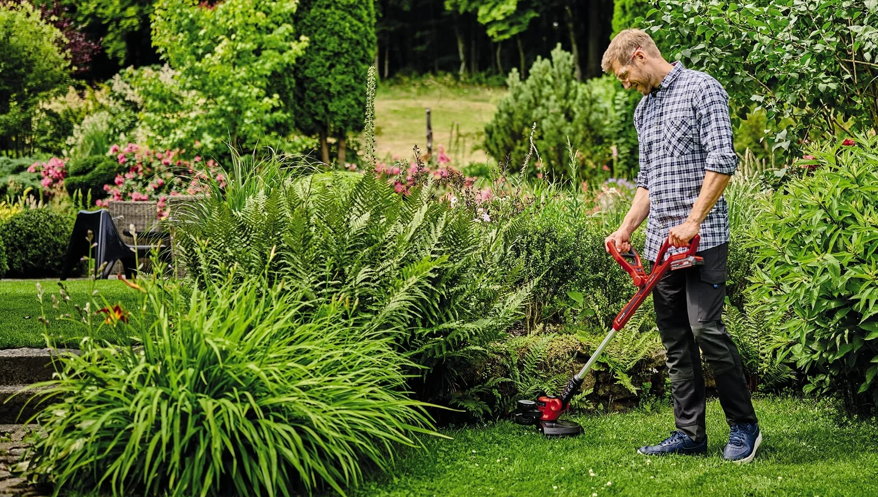 Einhell Podkaszarka akumulatorowa GE-CT 18/30 Li-Solo Power X-Change (Li-ion, 18 V, szerokość cięcia 30 cm, obrotowa i odchylana głowica silnika 90°, szpulka żyłki, bez akumulatora i ładowarki)
