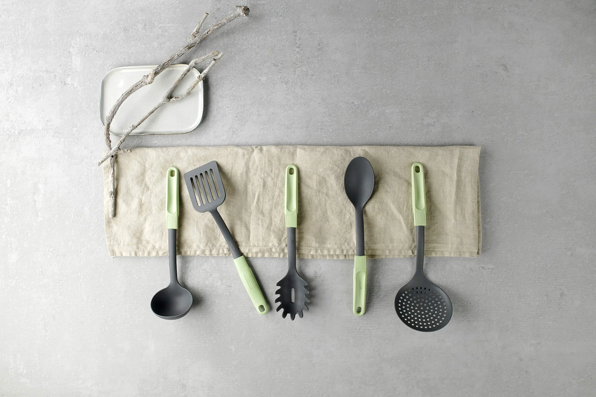 FACKELMANN Łyżka do spaghetti, miętowo-zielona/jasnoszara, 33 cm