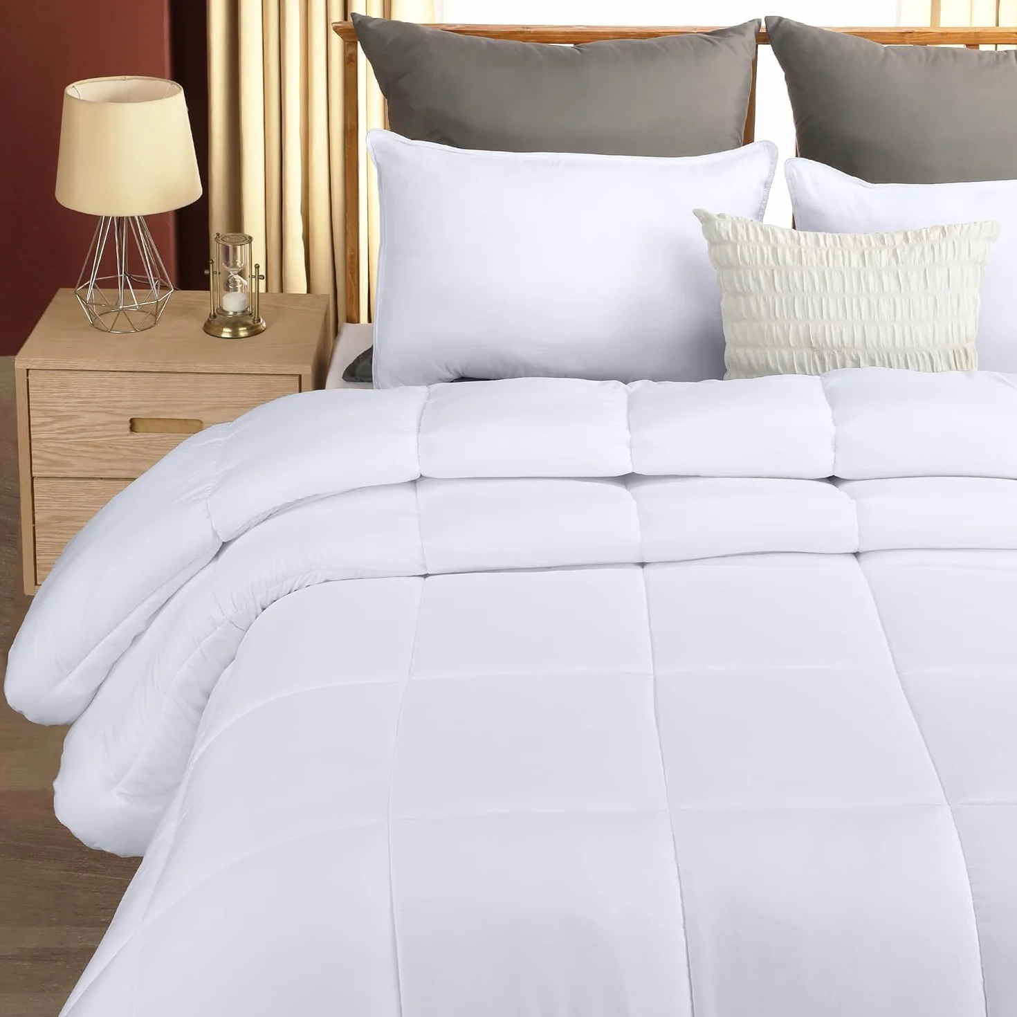 Utopia Bedding All Season Kołdra 220 x 240 cm, Oddychająca Kołdra z Mikrofibry z Wypełnieniem Poliestrowym 280 GSM (Biała)