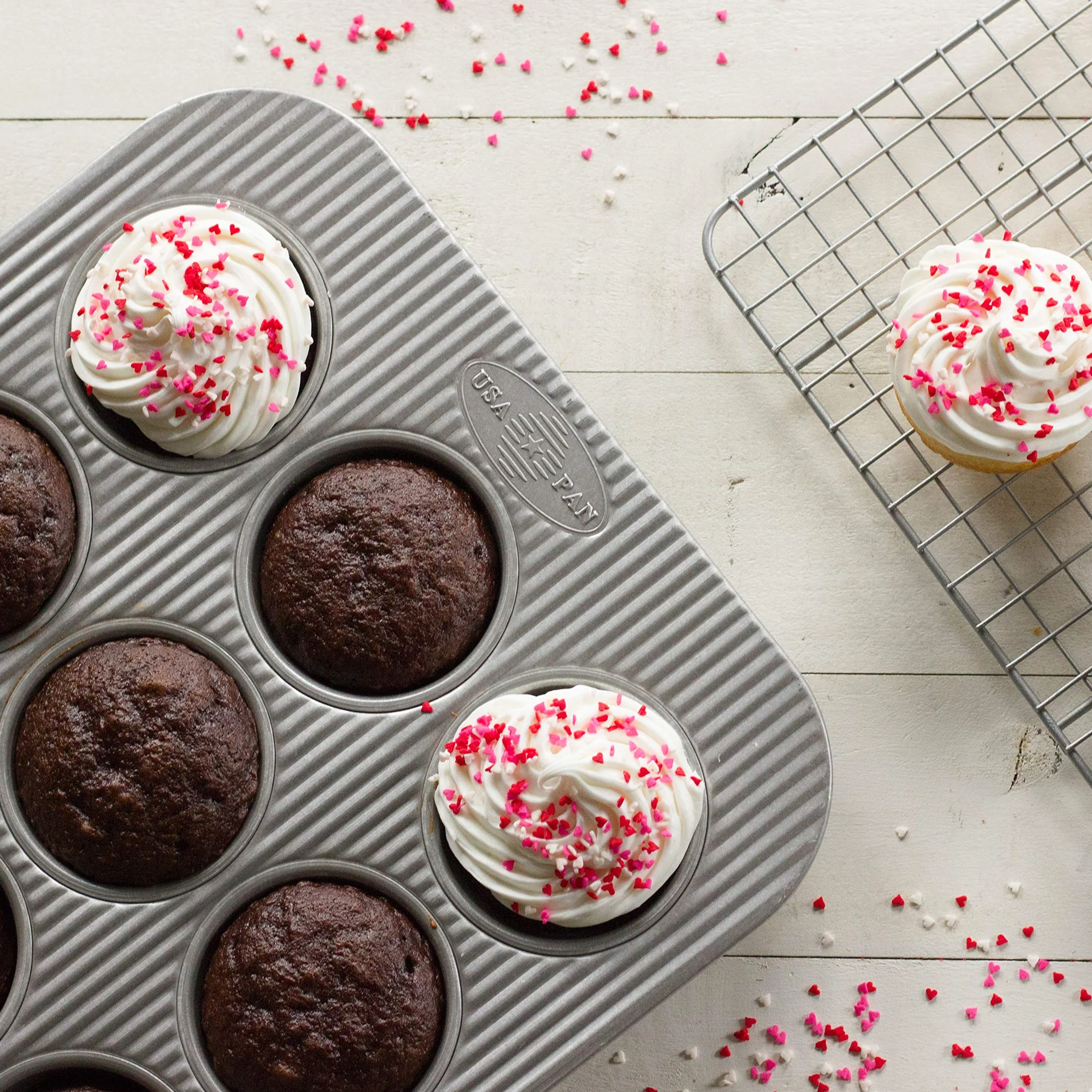 USA patelnia do pieczenia babeczek i muffinek, nieprzywierająca powłoka szybkiego uwalniania, 12-studzienna, zestaw 2 szt., stal aluminiowa