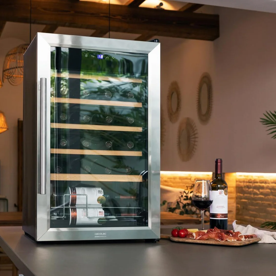 Cecotec Winiarnia, chłodziarka na wino, 24 butelki Bolero GrandSommelier 2450 Inox Compressor. Regulowana temperatura 5-18ºC, wysoka wydajność, cicha praca i brak wibracji