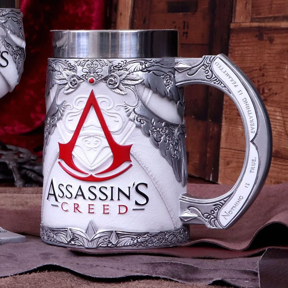 Nemesis Now B5296S0 oficjalnie licencjonowany kufel do gier, żywica ze stali nierdzewnej, 300 mililitrów, Assassin's Creed II White Edition