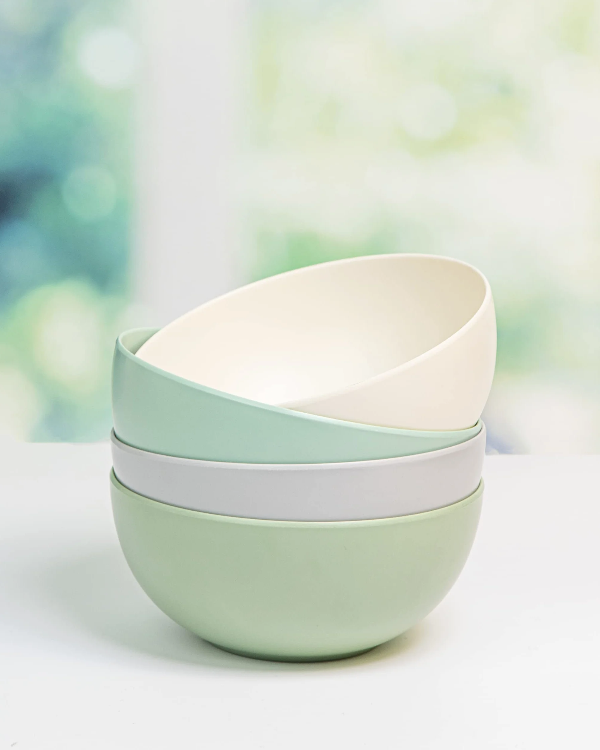 KitchenCraft Zestaw Misek Colourworks Classics, 28 cm, 750 ml, Melamina, 4 Sztuki – Wielokolorowe