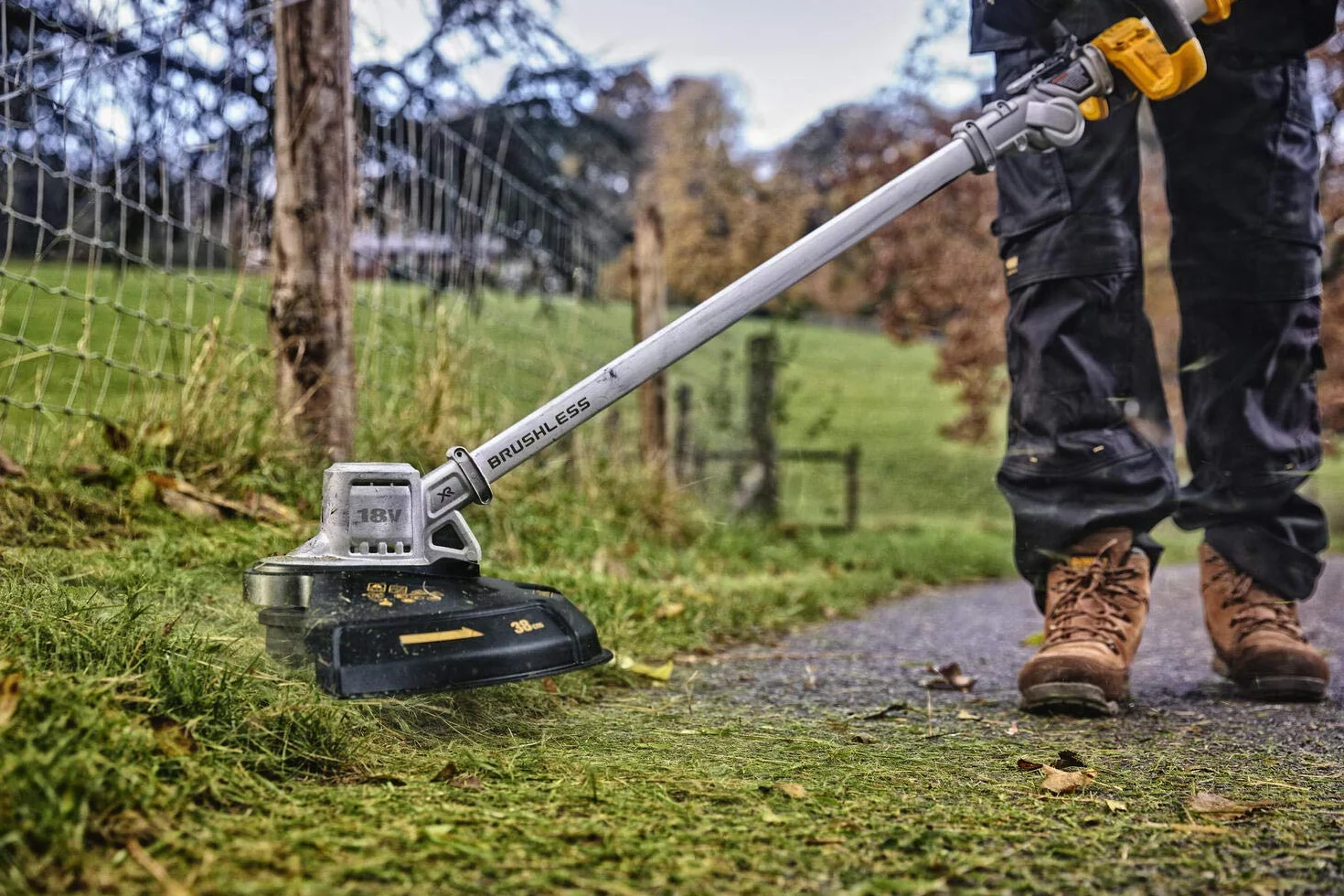 Dewalt Podkaszarka do Trawy, Czarny/Żółty, 36 cm