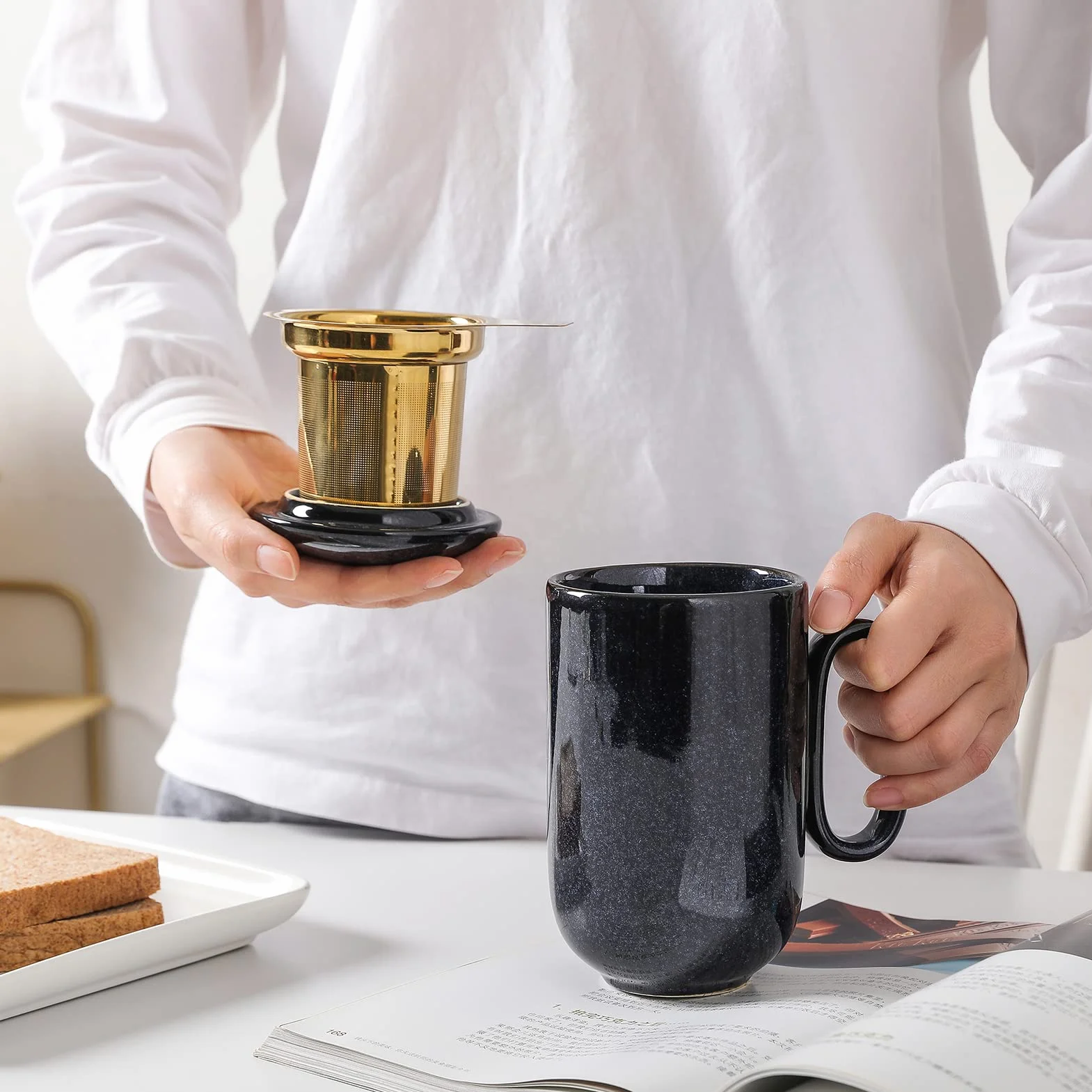 Ceramiczny zaparzacz do herbaty - VICRAYS duży 473 ml gorący luźny uchwyt zaparzacz filiżanka z zaparzaczem do liści łyżka pokrywka - niebieski wysoki glazurowany sitko kubek do kawy bezpieczny w