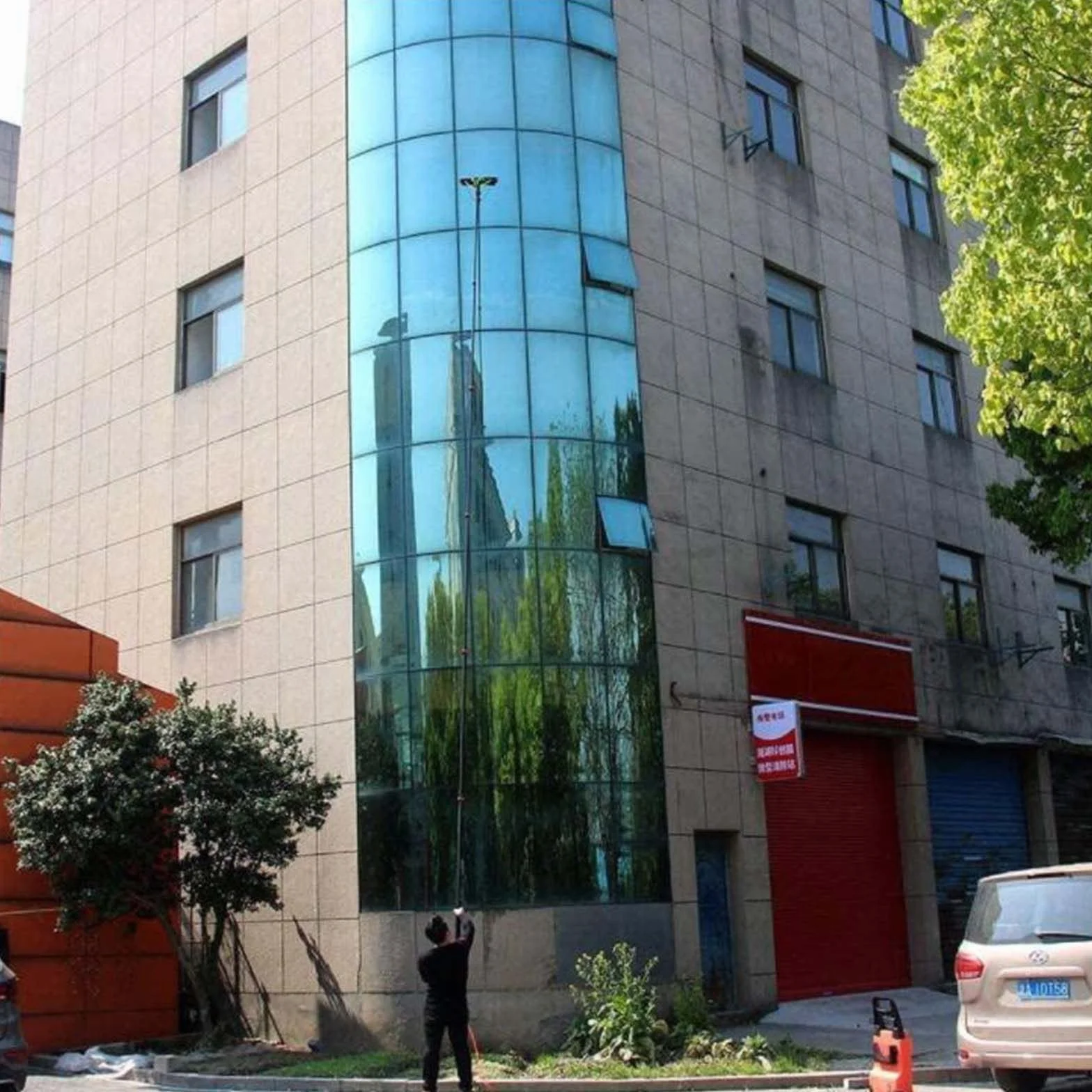 Szczotka do czyszczenia okien 4M i wysuwany drążek – szczotka teleskopowa zasilana wodą do dachu ogrodu zimowego, fotowoltaicznego i czyszczenia paneli słonecznych, zasięg 4 m, połysk bez smug