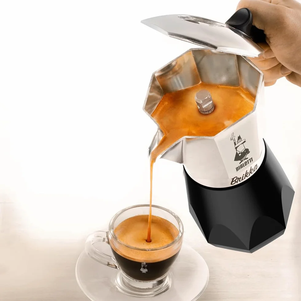Bialetti New Brikka, Moka pot, jedyny ekspres do kawy zdolny do zrobienia kremowego espresso, 4 filiżanki, Aluminium