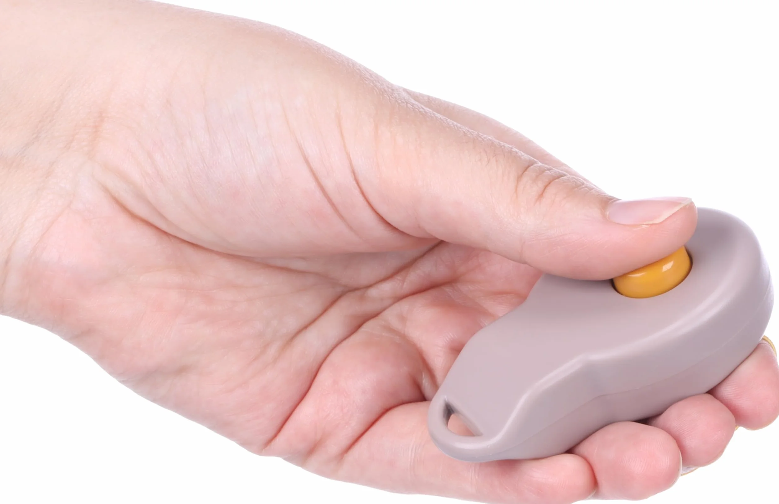 Flamingo Clicker dla szczeniąt Xia Taupe 7x4x2,5 cm z zatrzaskiem i elastycznym mocowaniem na palec