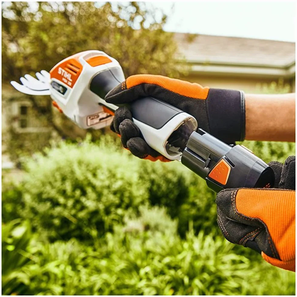 Stihl HSA 26 akumulatorowe nożyce do krzewów z AS2 i AL1
