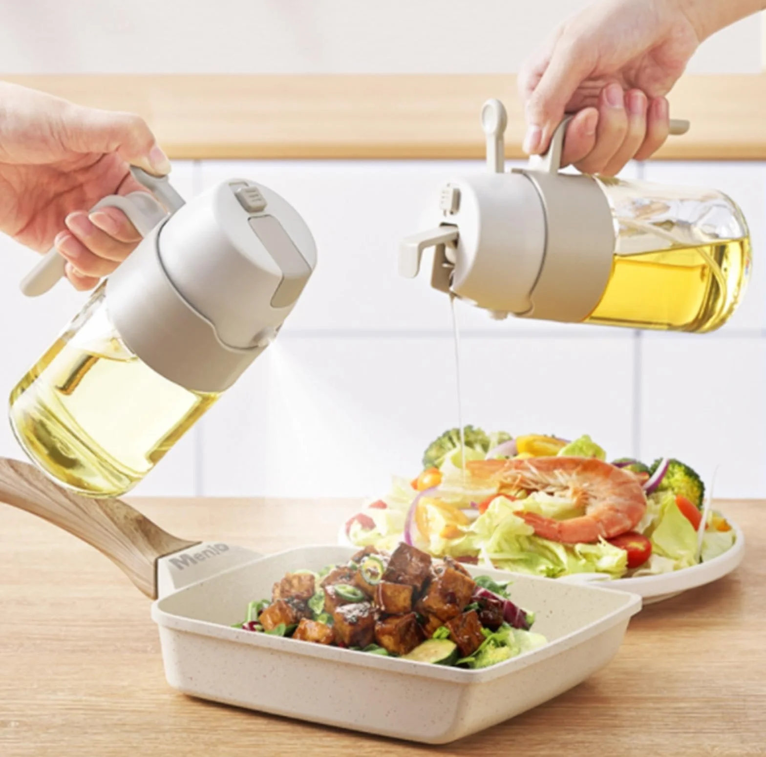Butelka Oliwę 2 Szt. W 1 Dozownik Oliwy Z Oliwek Do Gotowania Sałatki Air Fryerze Dozownik Oleju Kuchennego(White,550ml)